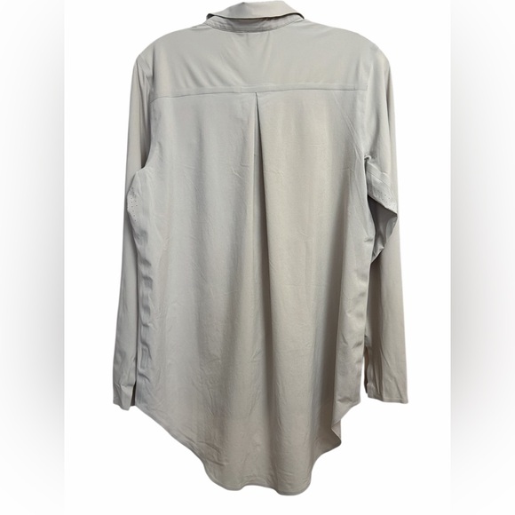 Athleta Urbanite Women's Beige Button Down Shirt - Picture 4 of 6
